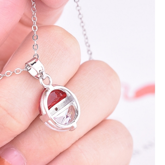 NEW! Silver Pendant Zirconia - Picture 4 of 5